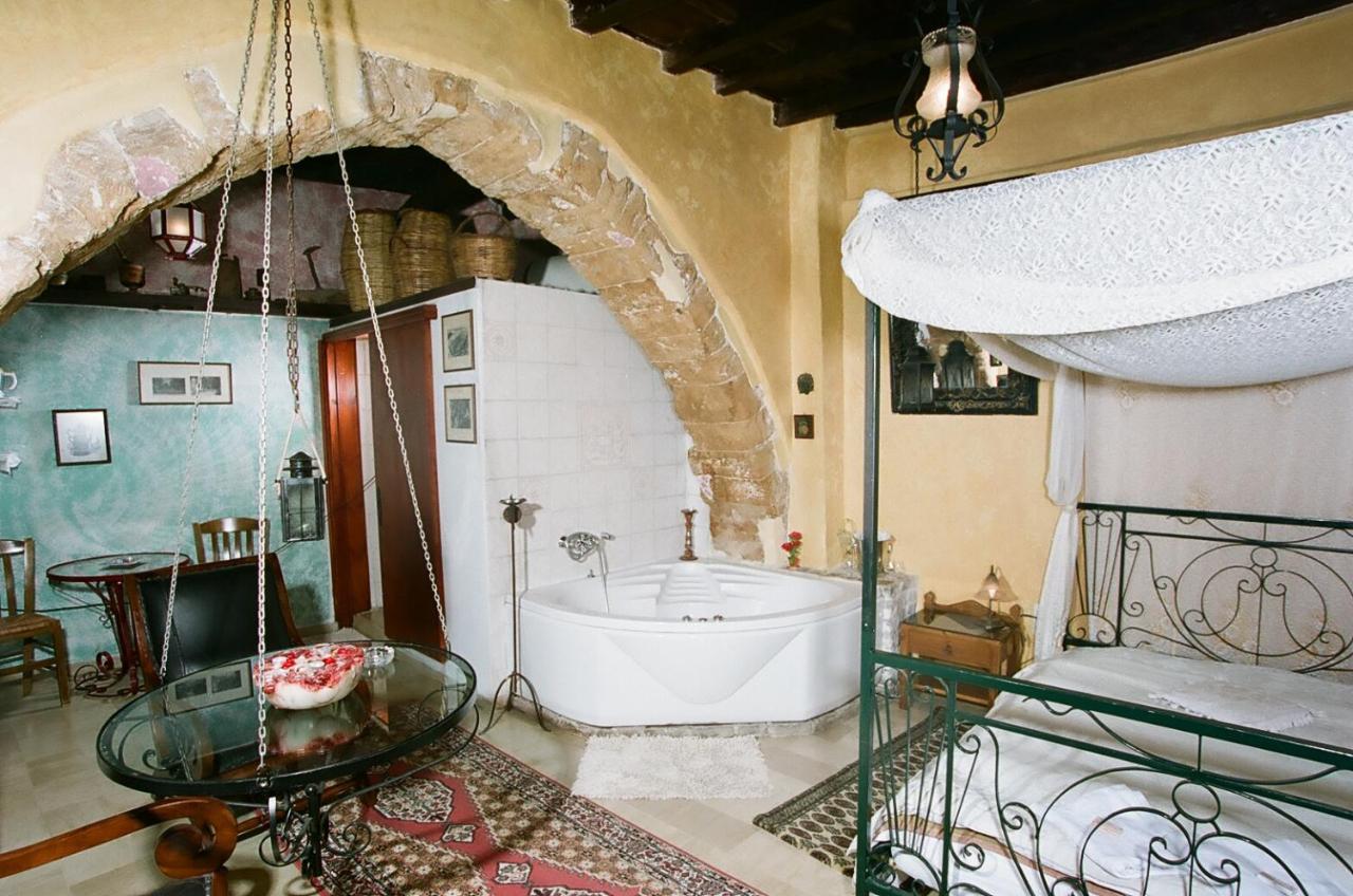 Ifigenia Trad.Rooms In Oldtown By.Marios La Canée Extérieur photo