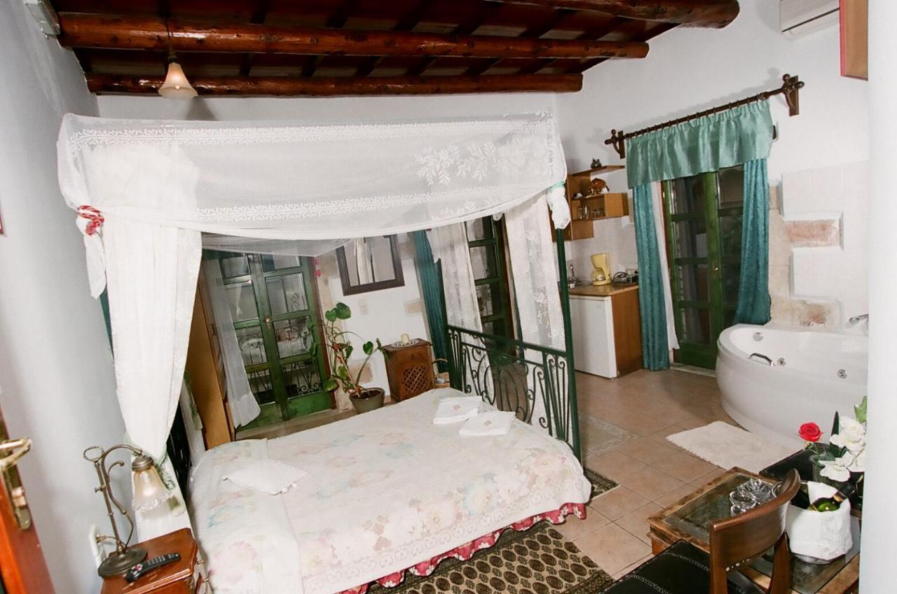 Ifigenia Trad.Rooms In Oldtown By.Marios La Canée Extérieur photo