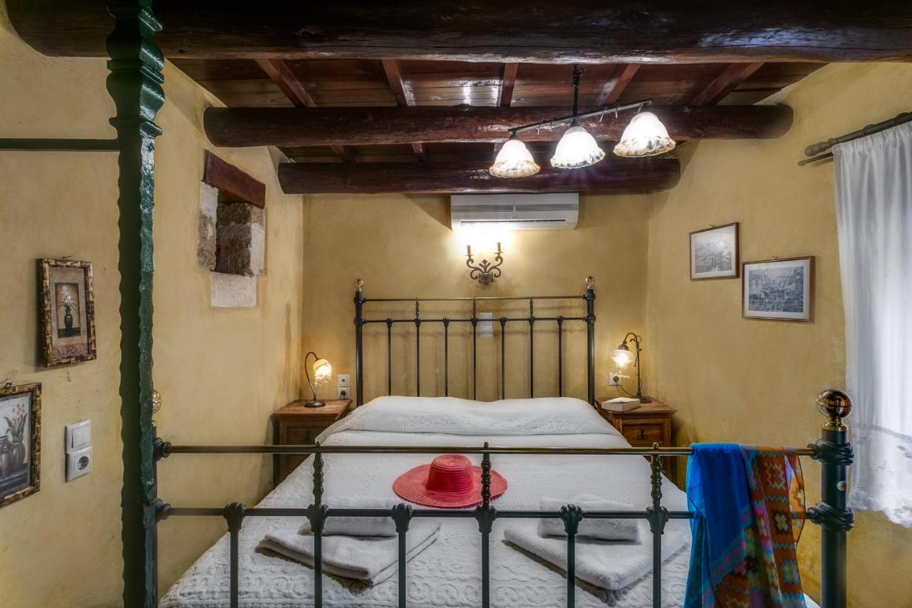 Ifigenia Trad.Rooms In Oldtown By.Marios La Canée Extérieur photo